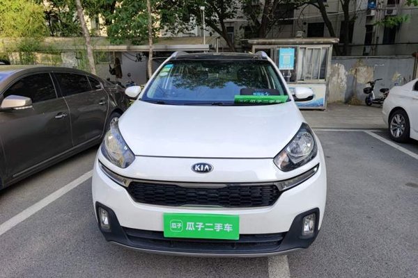 Kia KX3 2015, 28900 км, за 6765 USD
