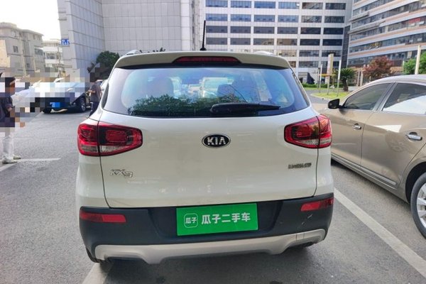 Kia KX3 2015, 28900 км, за 6765 USD