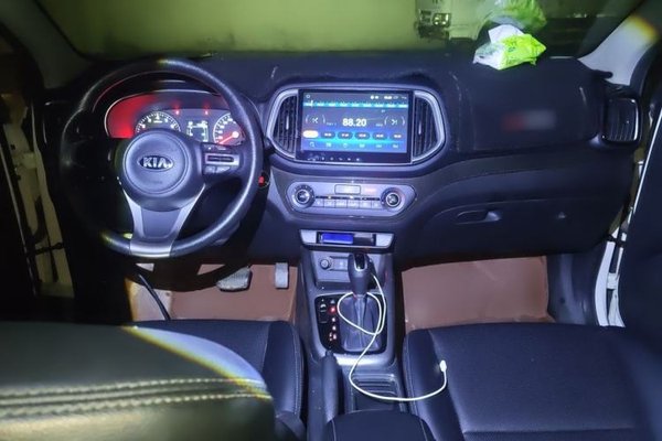 Kia KX3 2015, 44200 км, за 4624 USD - фото 9