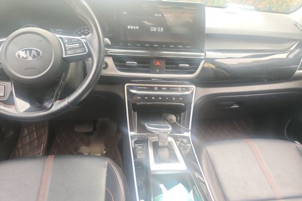 Kia KX3 2020, 32600 км, за 9990 USD - фото 13