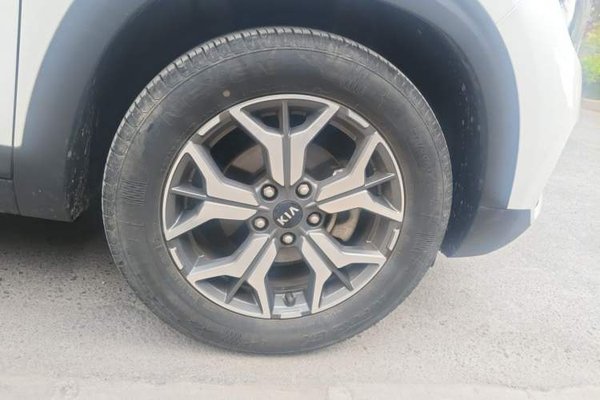 Kia KX3 2020, 32600 км, за 9990 USD - фото 9