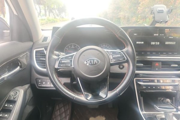 Kia KX3 2020, 32600 км, за 9990 USD - фото 10