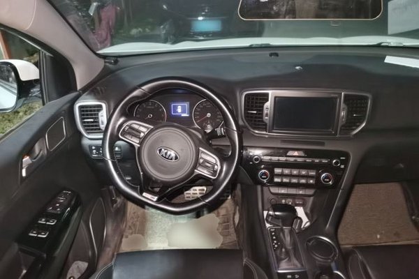 Kia KX5 2016, 105200 км, за 5337 USD - фото 26