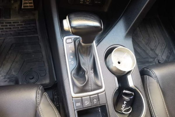 Kia KX5 2016, 159700 км, за 6070 USD - фото 11