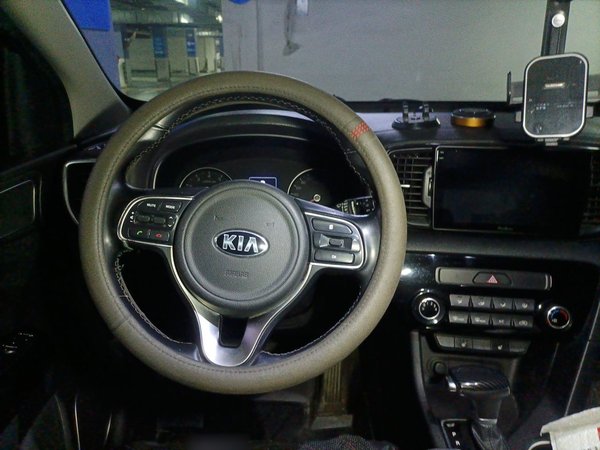 Kia KX5 2016, 180500 км, за 4806 USD - фото 11