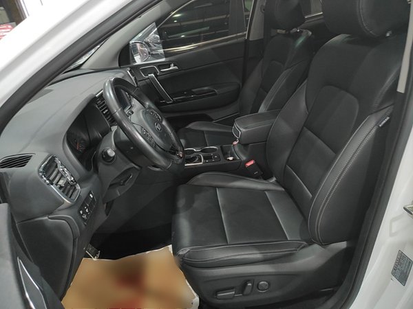 Kia KX5 2017, 35500 км, за 10228 USD - фото 18