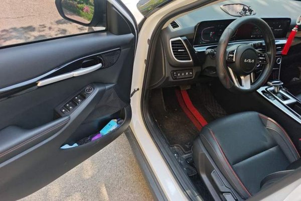 Kia Seltos 2023, 4300 км, за 16938 USD - фото 19