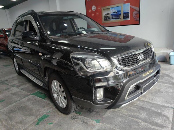 Kia Sportage 2013 2.0L Automatic Two-Wheel Drive GL Trim, 2013 года