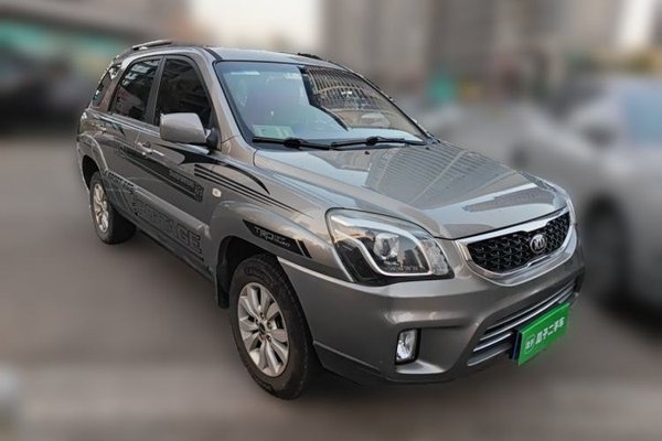 Kia Sportage 2013, 120500 км, за 3686 USD