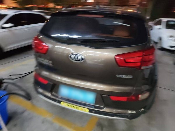 Kia Sportage R 2015, 160300 км, за 5362 USD