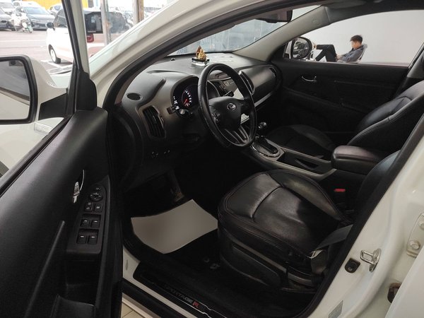 Kia Sportage R 2015, 103900 км, за 5924 USD - фото 16