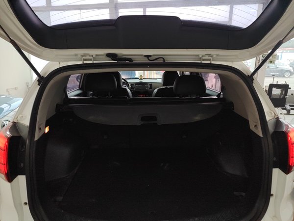 Kia Sportage R 2015, 103900 км, за 5924 USD - фото 18