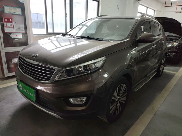 Kia Sportage R 2015 2.0L Automatic Two-Wheel Drive DLX Model