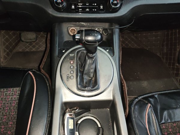 Kia Sportage R 2015, 178300 км, за 6049 USD - фото 15