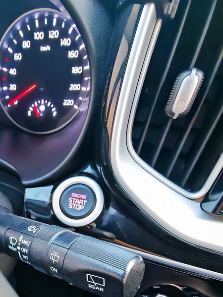 Kia Stonic 2021, 12100 км, за 11187 USD - фото 17