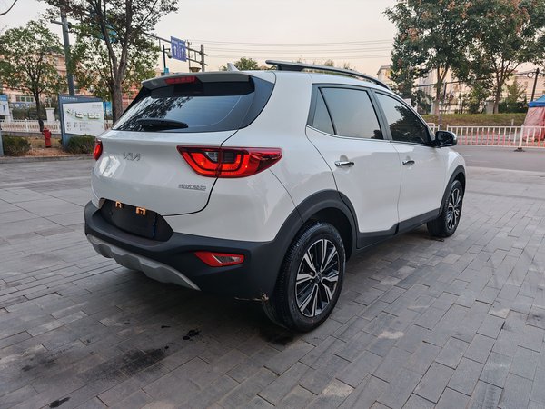 Kia Stonic 2021, 12100 км, за 11187 USD - фото 30