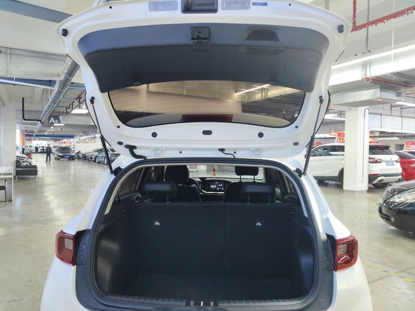 Kia Stonic 2021, 12100 км, за 11187 USD - фото 8