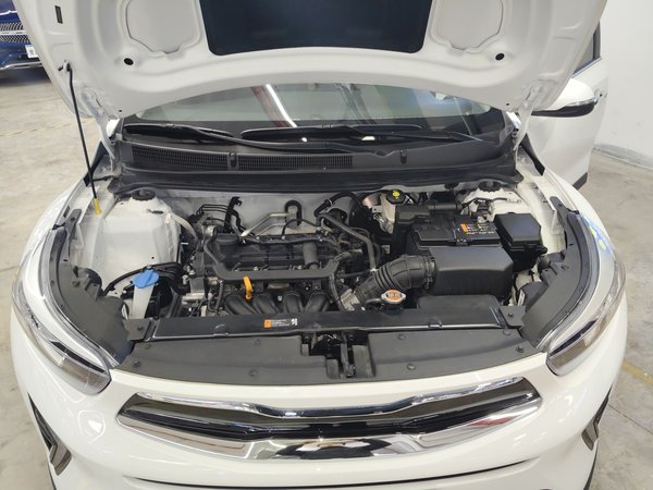 Kia Stonic 2021, 12100 км, за 11187 USD - фото 9