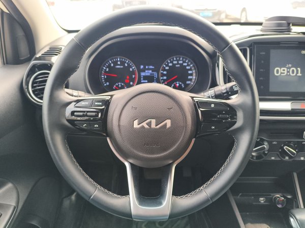 Kia KX1 Stonic 2021, 33800 км, за 8348 USD - фото 14