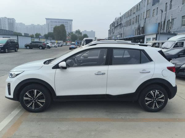 Kia KX1 Stonic 2021, 33800 км, за 8348 USD