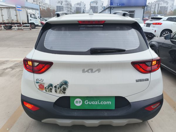 Kia KX1 Stonic 2021, 33800 км, за 8348 USD