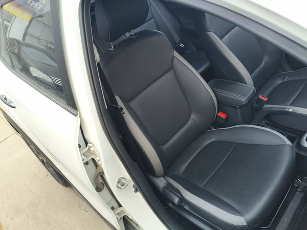 Kia KX1 Stonic 2021, 33800 км, за 8348 USD - фото 23