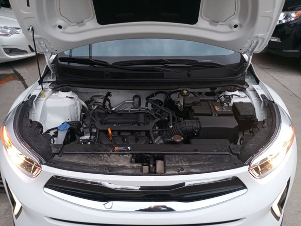 Kia KX1 Stonic 2021, 600 км, за 11820 USD - фото 9