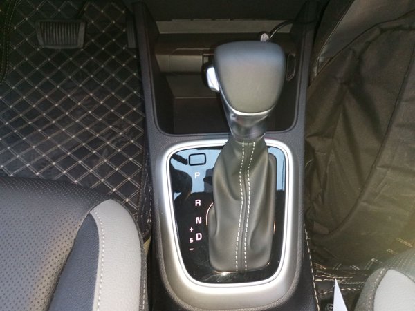 Kia KX1 Stonic 2021, 600 км, за 11820 USD