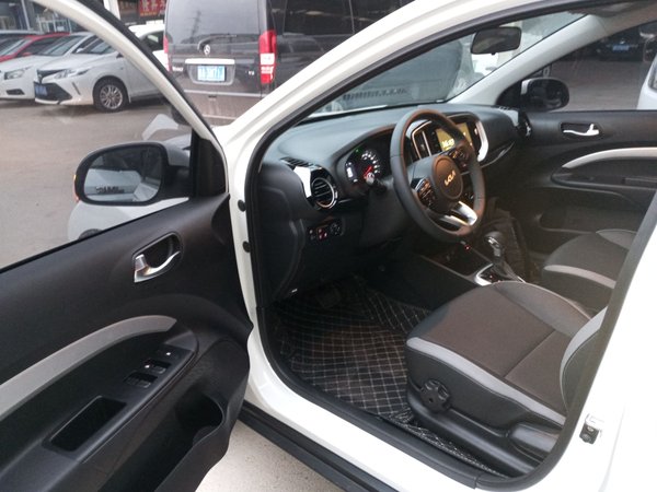 Kia KX1 Stonic 2021, 600 км, за 11820 USD - фото 12