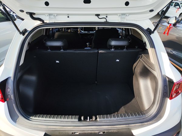 Kia KX1 Stonic 2021, 8500 км, за 10905 USD - фото 18