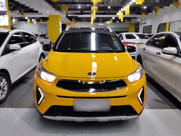 Kia kx1 Stonic 2021 1.4L CVT Fun & Sunroof Model, 2021 года