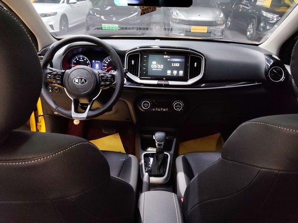 Kia KX1 Stonic 2021, 12600 км, за 11078 USD - фото 16