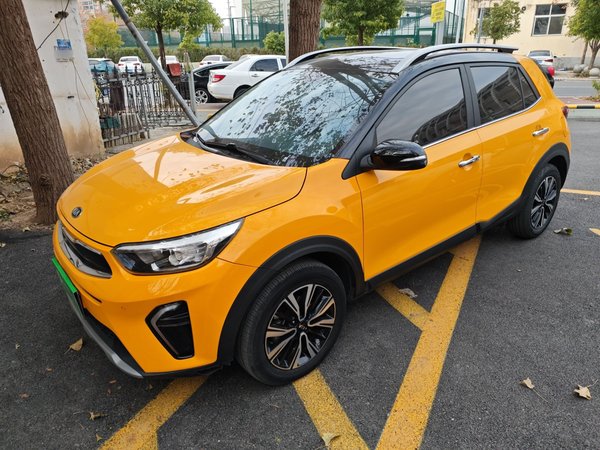 Kia Stonic 2021 1.4L CVT Fun & Sunroof Model