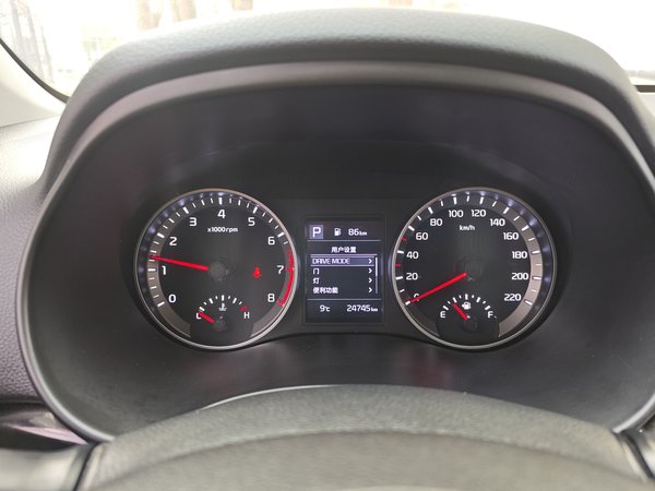 Kia Stonic 2021, 24700 км, за 9732 USD - фото 11