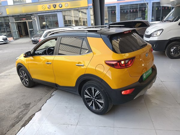 Kia KX1 Stonic 2021, 62000 км, за 7738 USD