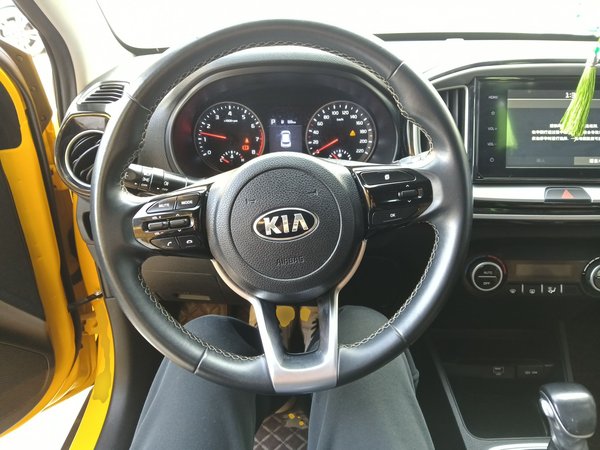 Kia KX1 Stonic 2021, 62000 км, за 7738 USD - фото 14