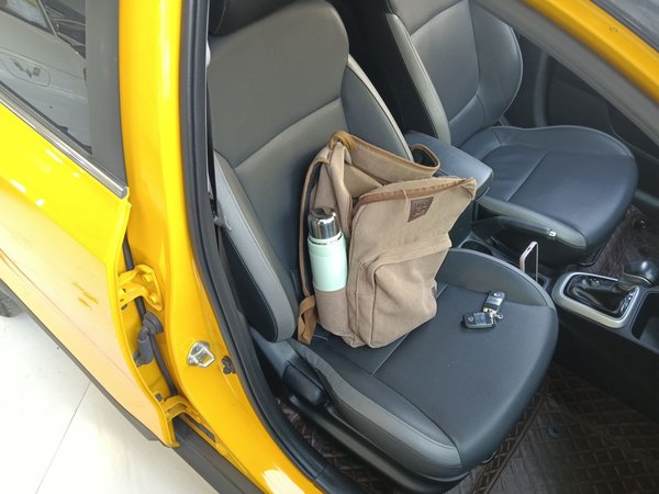 Kia KX1 Stonic 2021, 62000 км, за 7738 USD - фото 23