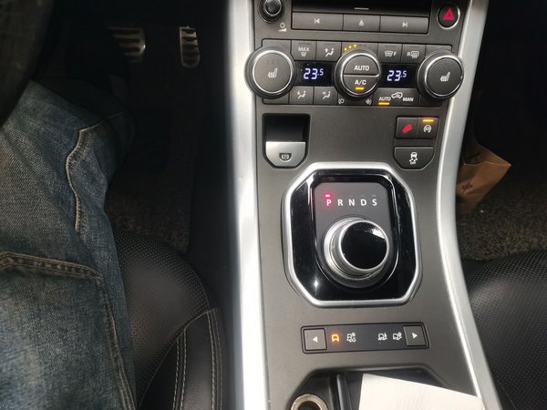 Land Rover Range Rover Evoque 2014, 87600 км, за 9053 USD - фото 15