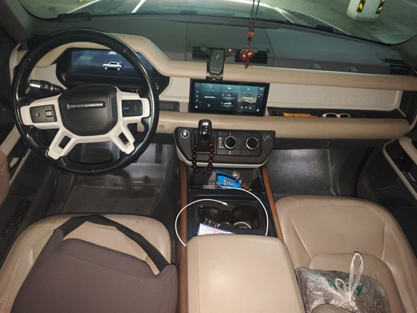 Land Rover Defender 2020, 78000 км, за 76947 USD - фото 15