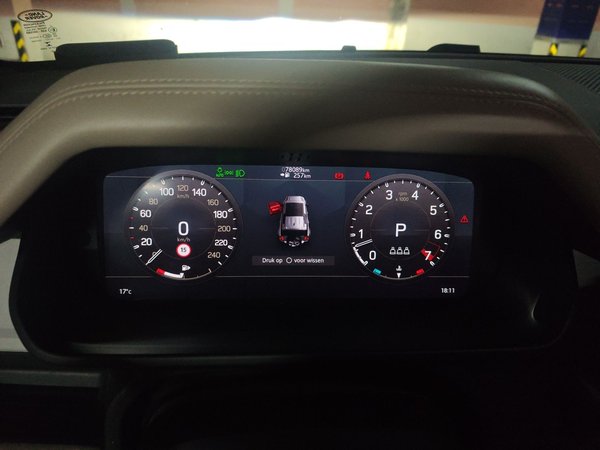 Land Rover Defender 2020, 78000 км, за 76947 USD - фото 18