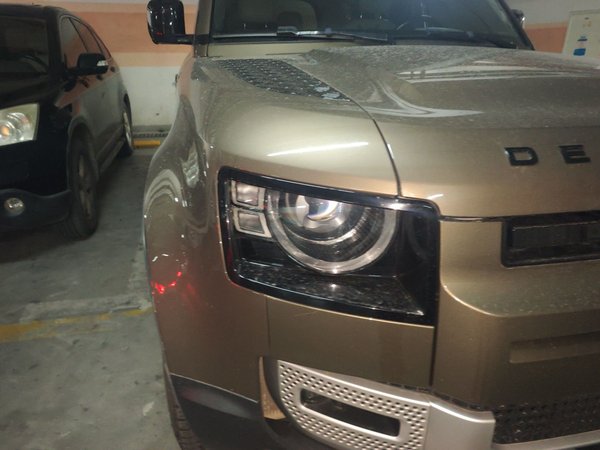 Land Rover Defender 2020, 78000 км, за 76947 USD