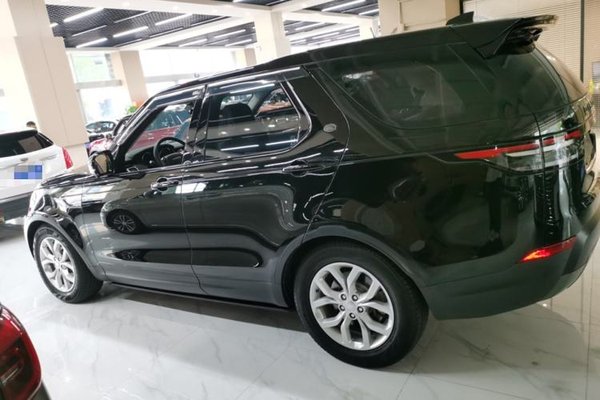 Land Rover Discovery 2017, 100600 км, за 30511 USD