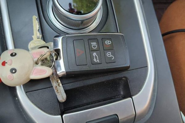 Land Rover Discovery Sport 2016, 189800 км, за 7824 USD - фото 20