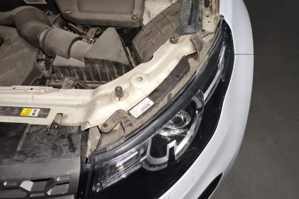 Land Rover Discovery Sport 2017, 63200 км, за 10896 USD - фото 22