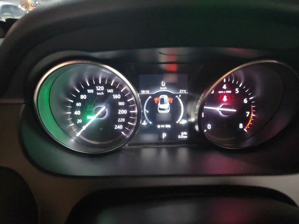 Land Rover Discovery Sport 2018, 136400 км, за 10298 USD - фото 11