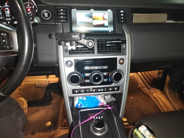 Land Rover Discovery Sport 2018, 136400 км, за 10298 USD - фото 14
