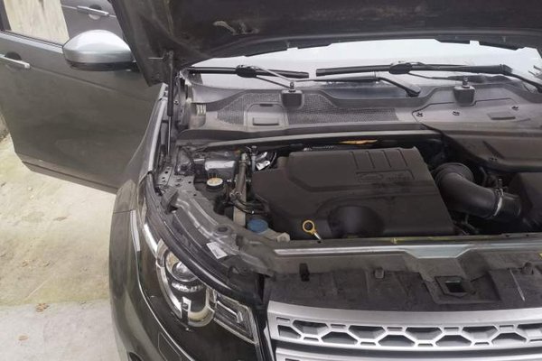 Land Rover Discovery Sport 2018, 65300 км, за 11710 USD - фото 23