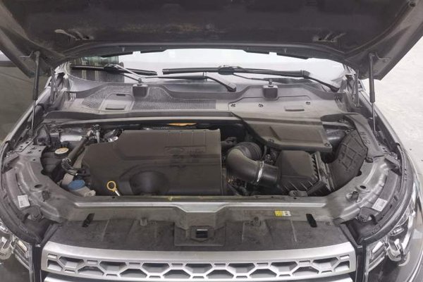 Land Rover Discovery Sport 2018, 65300 км, за 11710 USD - фото 21