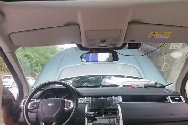 Land Rover Discovery Sport 2018, 65300 км, за 11710 USD - фото 18