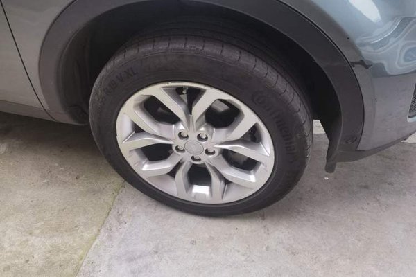 Land Rover Discovery Sport 2018, 65300 км, за 11710 USD - фото 8